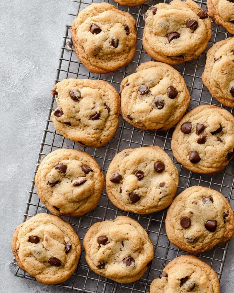 Crispy Chocolate Chip Cookies
