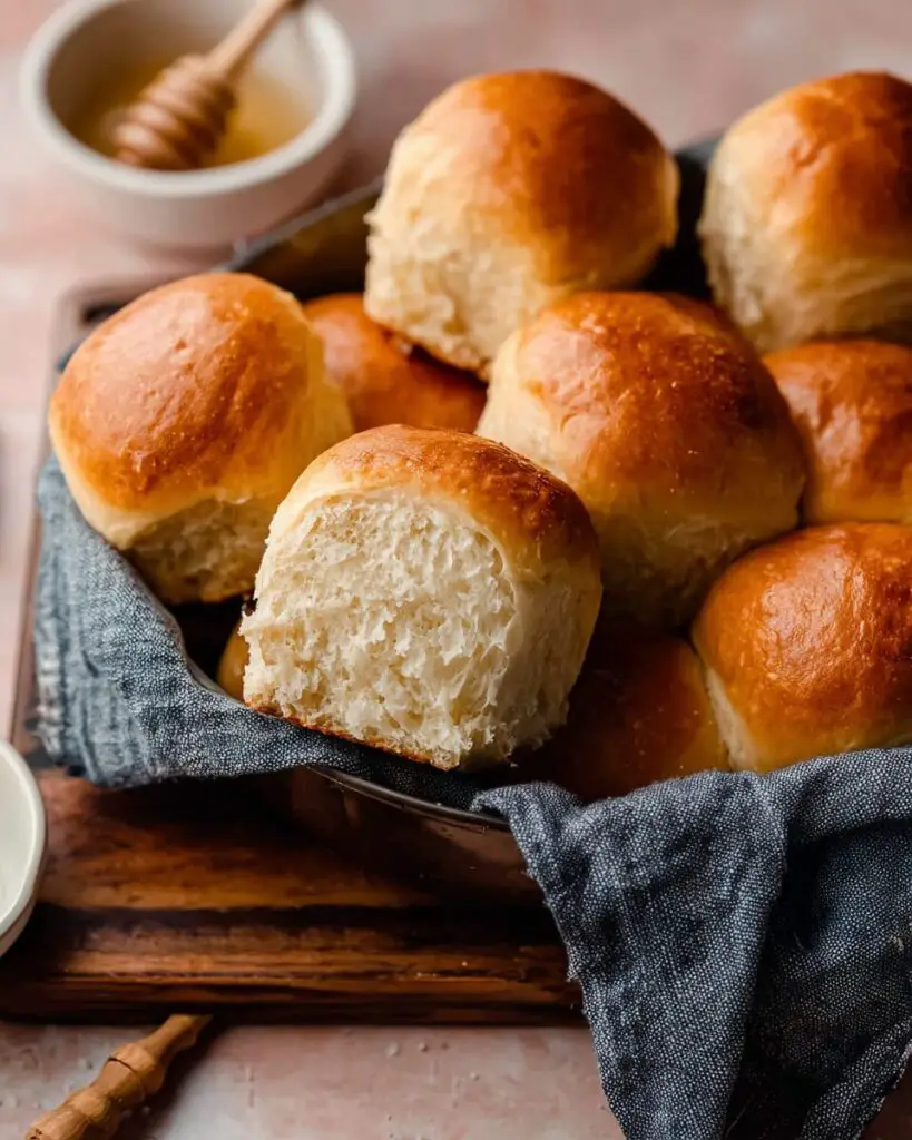 Fluffy Honey Bread Buns