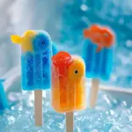Edible Aquarium Popsicles – Make Waves with This Fun Summer Treat 7 Edible Aquarium Popsicles – A Splashy Summer Treat for Kids!