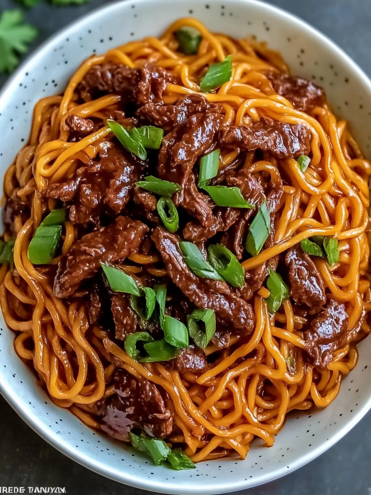 The Ultimate Beef Lo Mein: Tender and Glossy Made Easy 2 The Ultimate Beef Lo Mein: Tender and Glossy